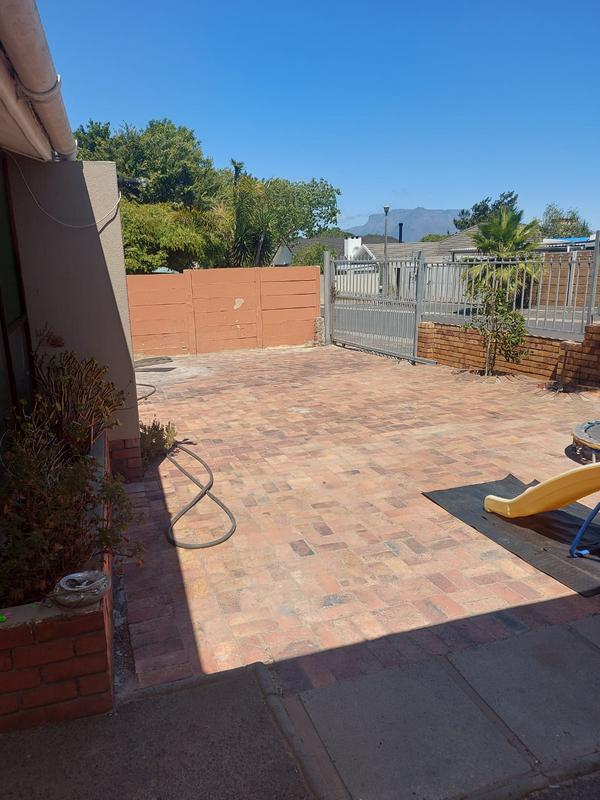 To Let 1 Bedroom Property for Rent in Parow North Western Cape